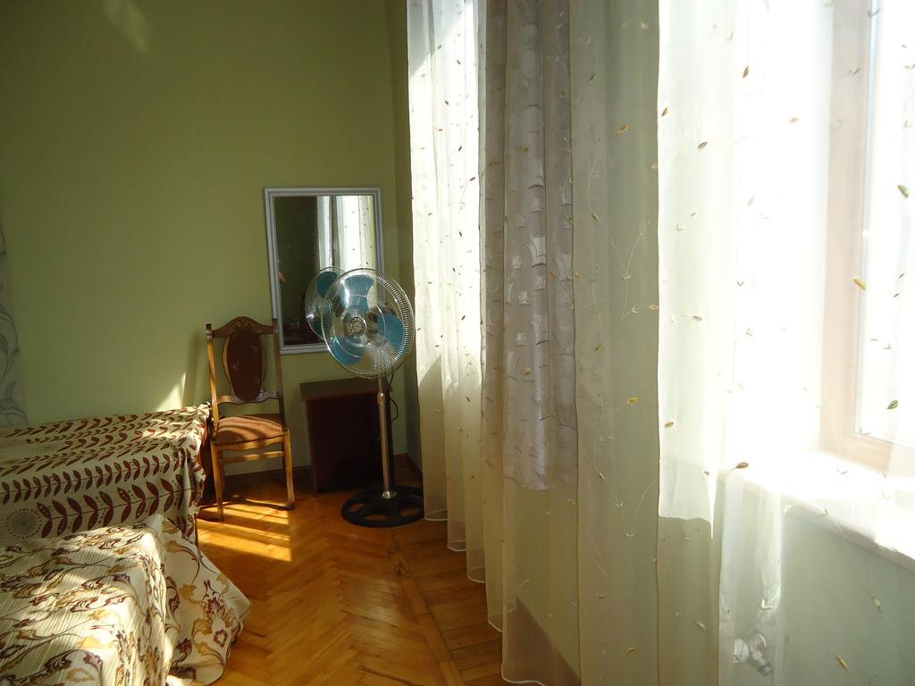 Guest House Lviv Грузия クタイシ エクステリア 写真